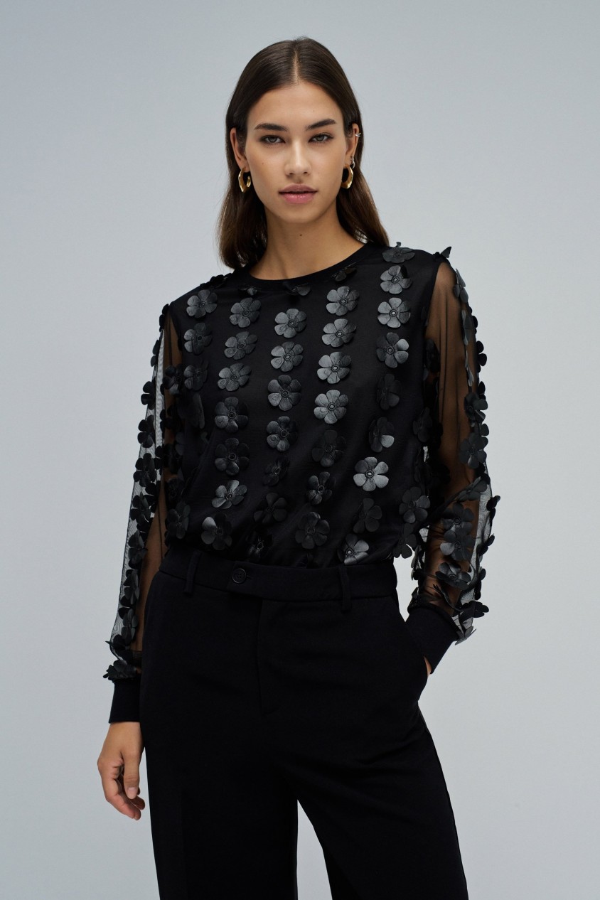 CAMISOLA COM EFEITO TRIDIMENSIONAL