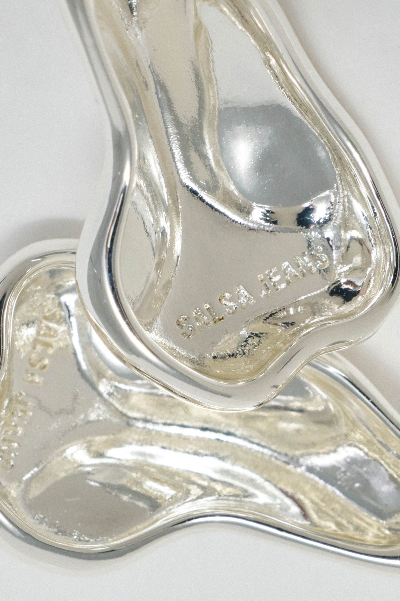 PENDIENTES DE GOTA CON TEXTURA