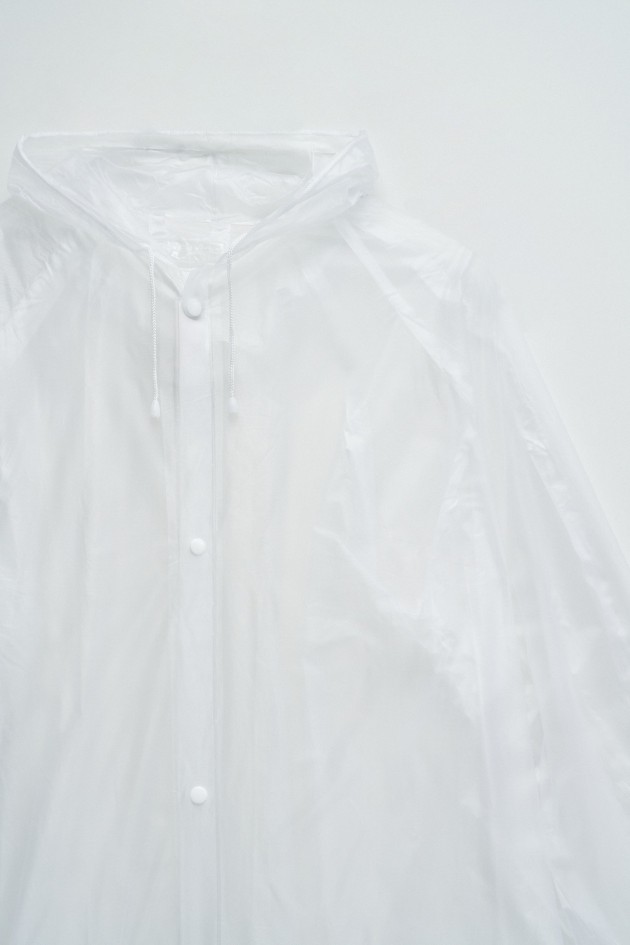 RAINCOAT PASSEIG DE GRÀCIA