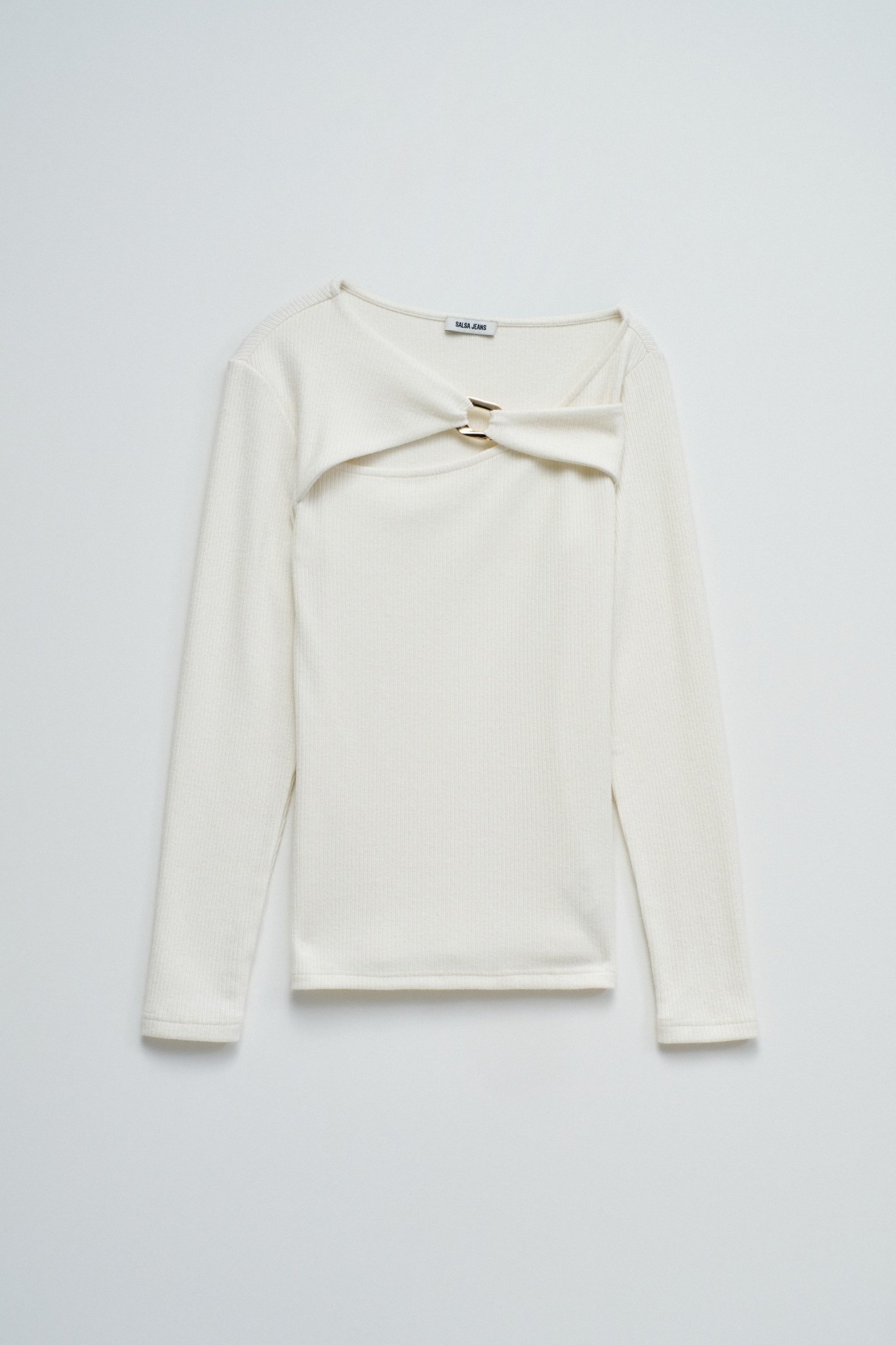 PULL EN MAILLE CTELE