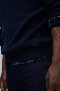 TEXTURED KNIT SWEATER