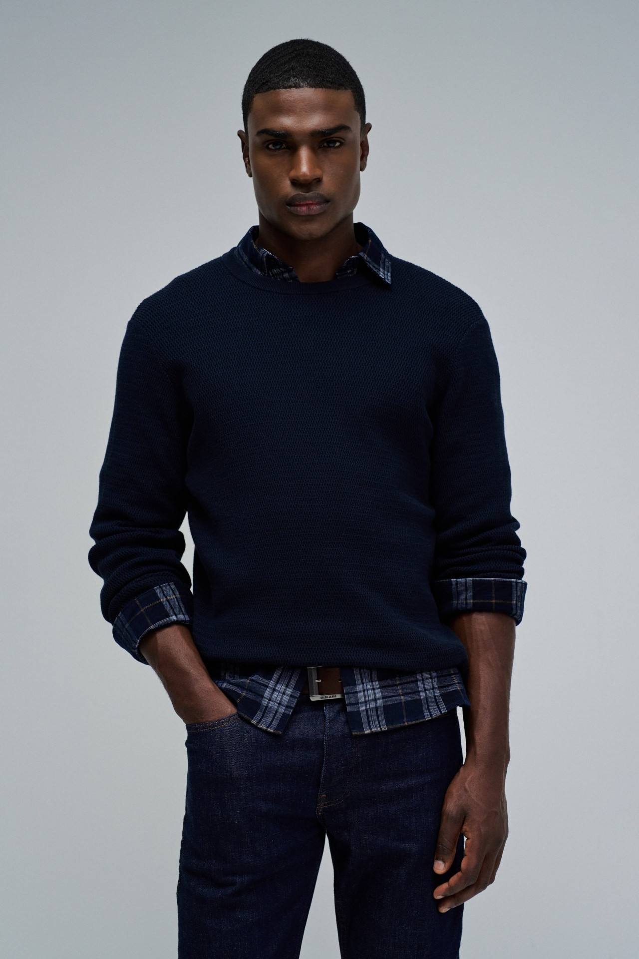 TEXTURED KNIT SWEATER