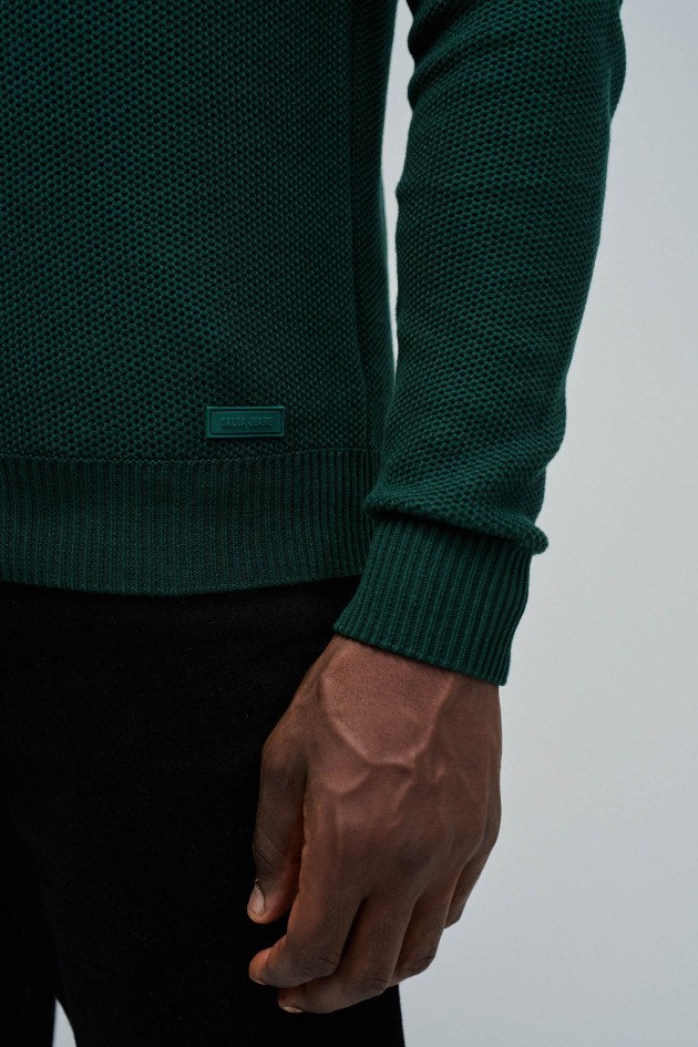 PULL À MAILLE AVEC DEMI-FERMETURE