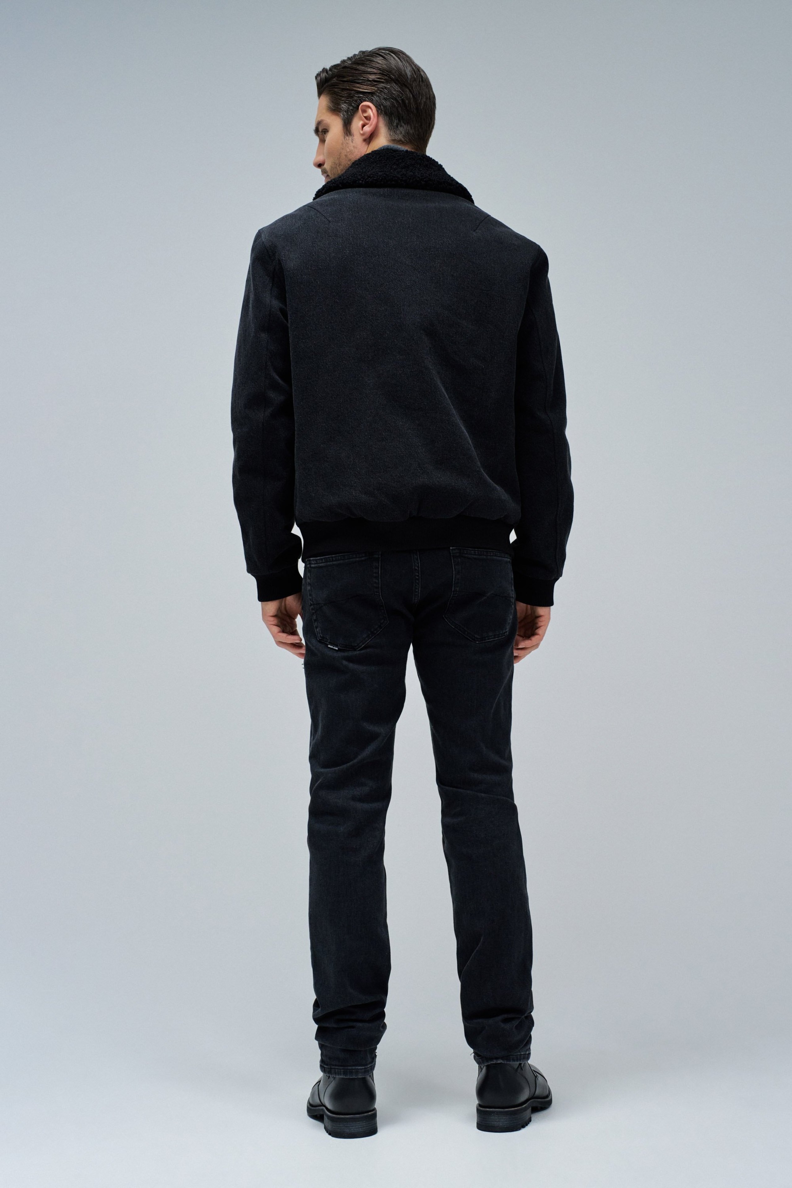 BOMBER JACKET WITH FUR COLLAR