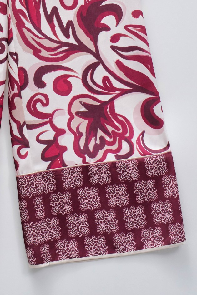 PANTALON COUPE DROITE AVEC IMPRIMÉ FLORAL