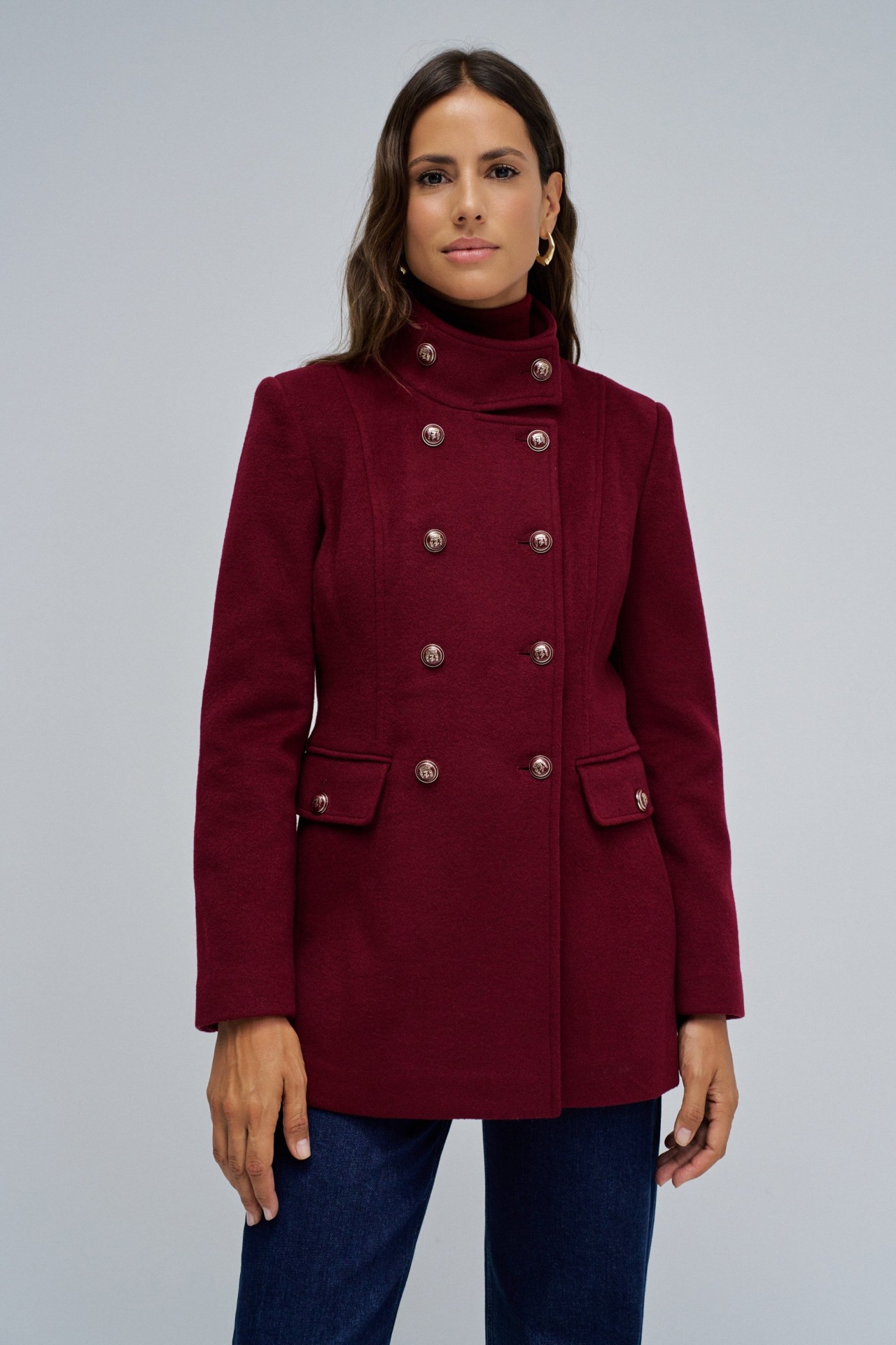 SHORT WOOLLEN COAT