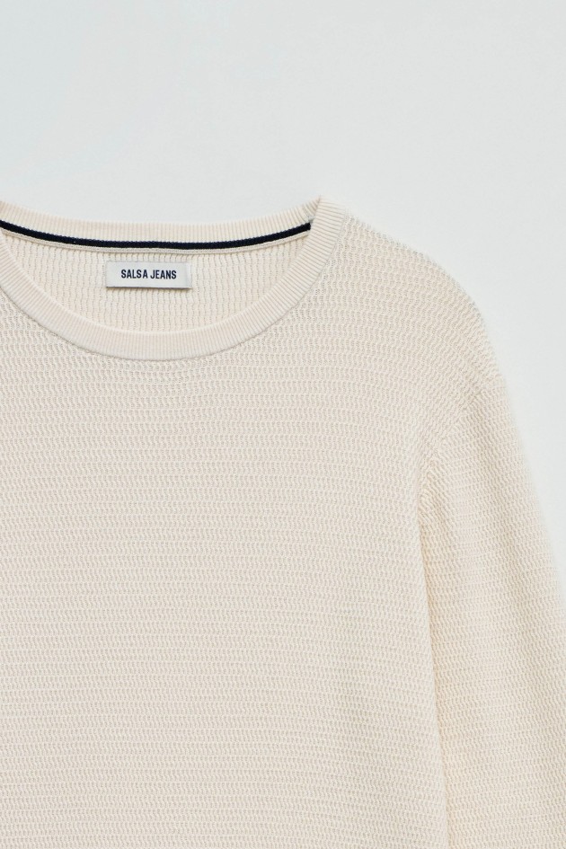 TEXTURED KNIT SWEATER