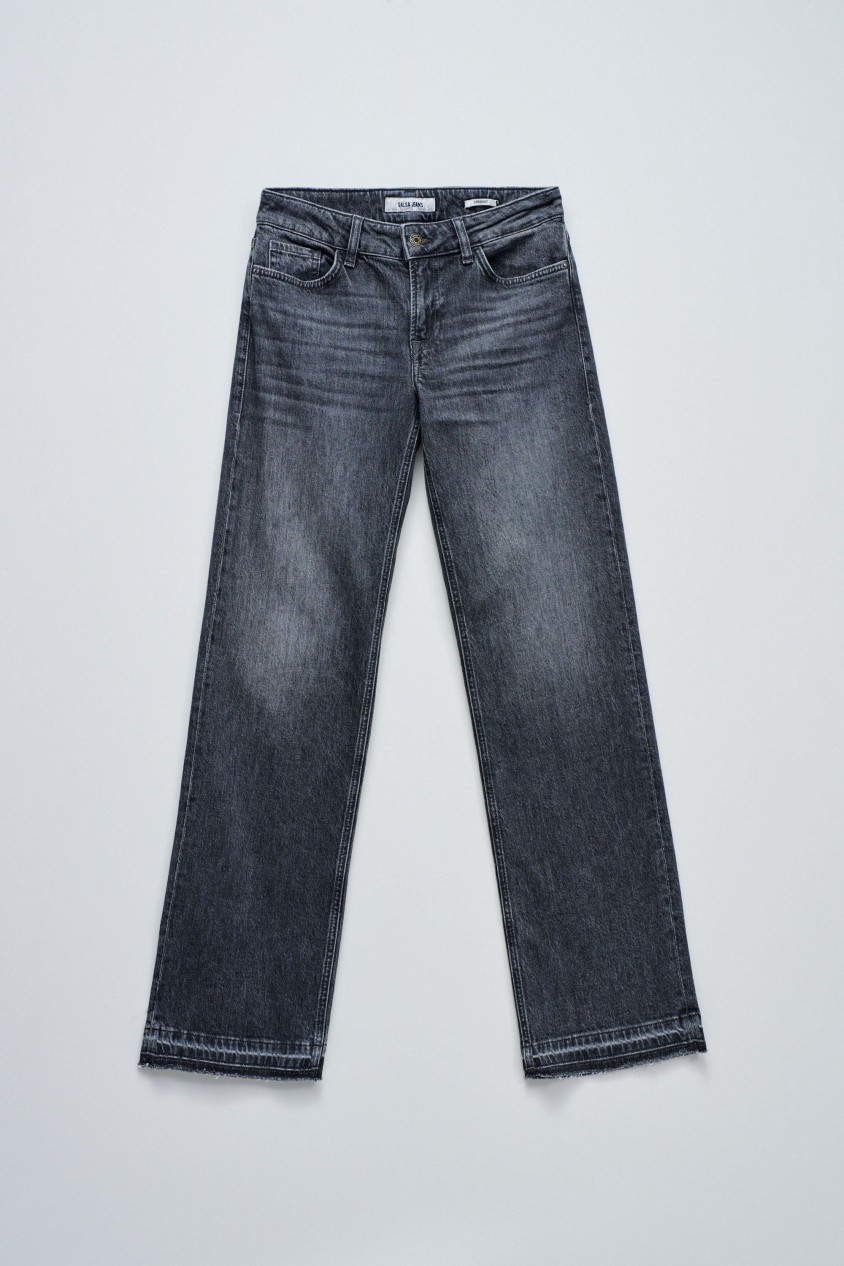 LOW RISE STRAIGHT JEANS