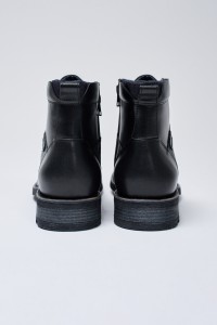 LEATHER LACE-UP BOOTS