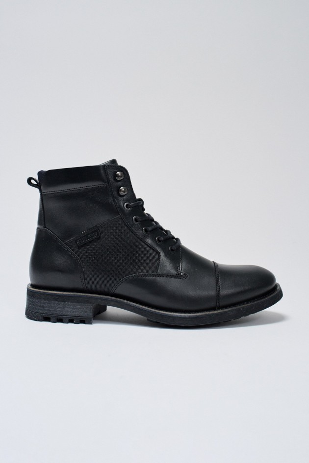 LEATHER LACE-UP BOOTS