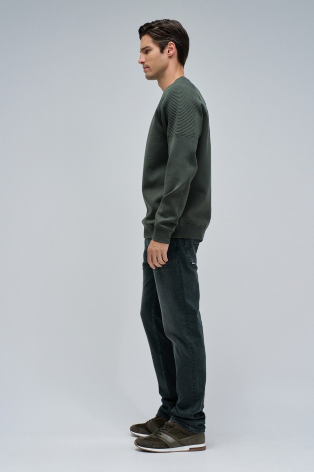 SWEATSHIRT WITH BRANDING