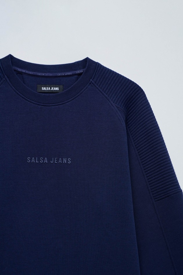 SWEATSHIRT WITH BRANDING