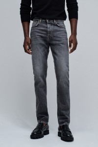 SLIM FIT JEANS
