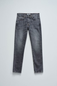 SLIM FIT JEANS
