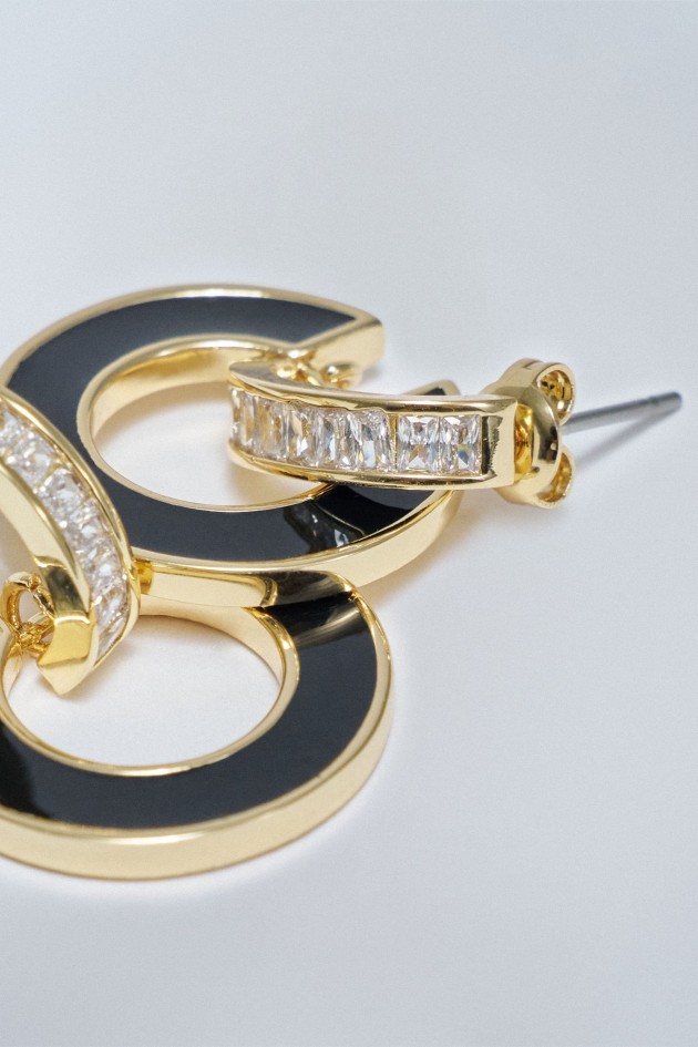 BOUCLES DOREILLES À ANNEAUX