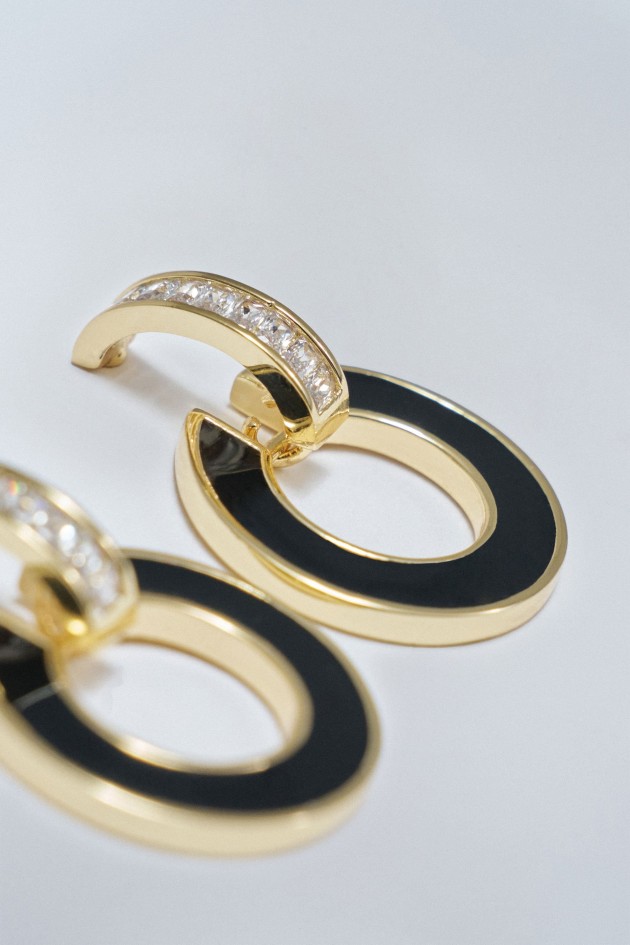 BOUCLES DOREILLES À ANNEAUX