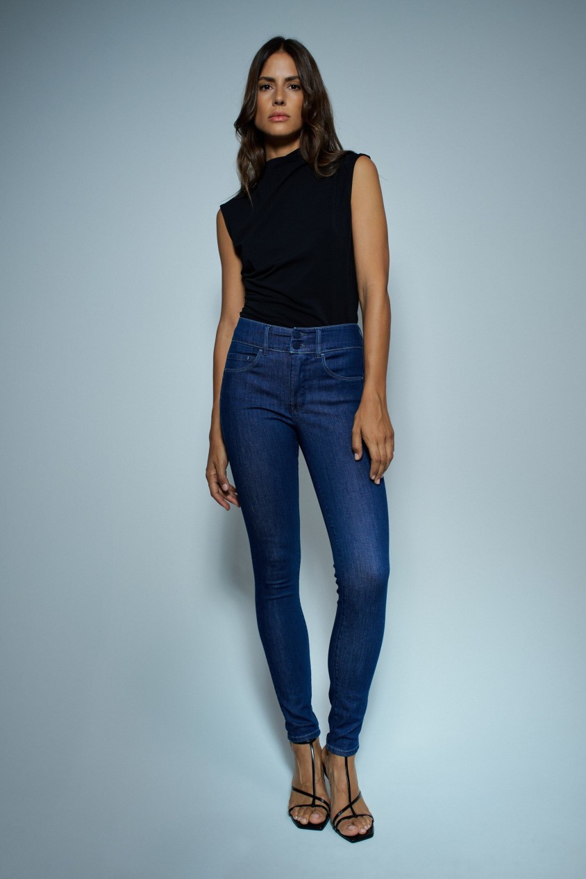 SECRET PUSH IN SKINNY SOFT TOUCH JEANS