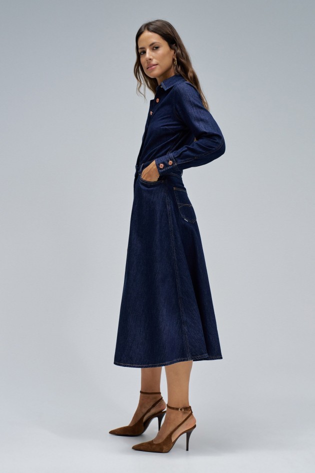 VESTIDO MIDI EM DENIM