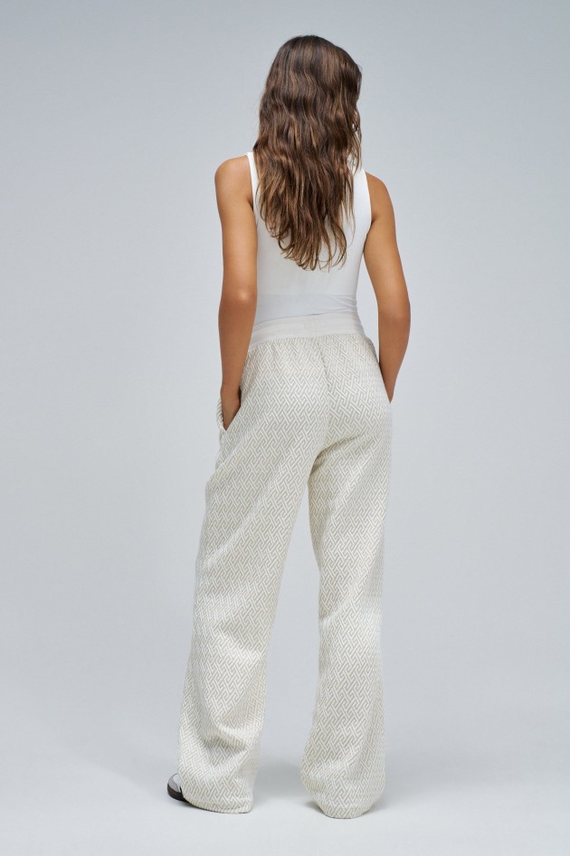 JOGGERS WITH JACQUARD TROUSERS