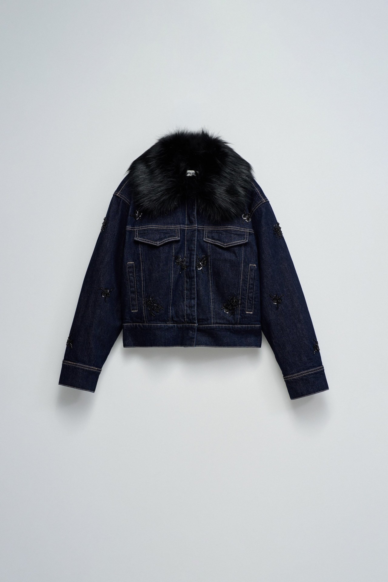 DENIM JACKET WITH FUR