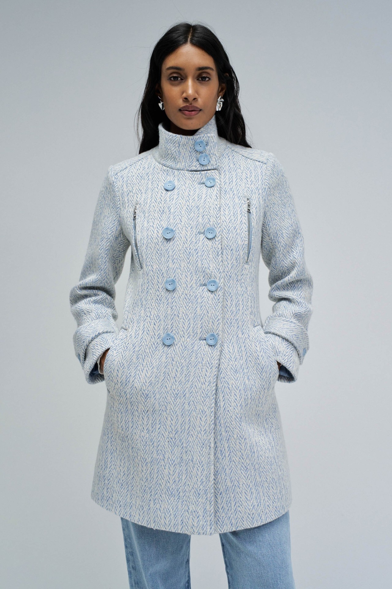 GRACE WOOLLEN COAT