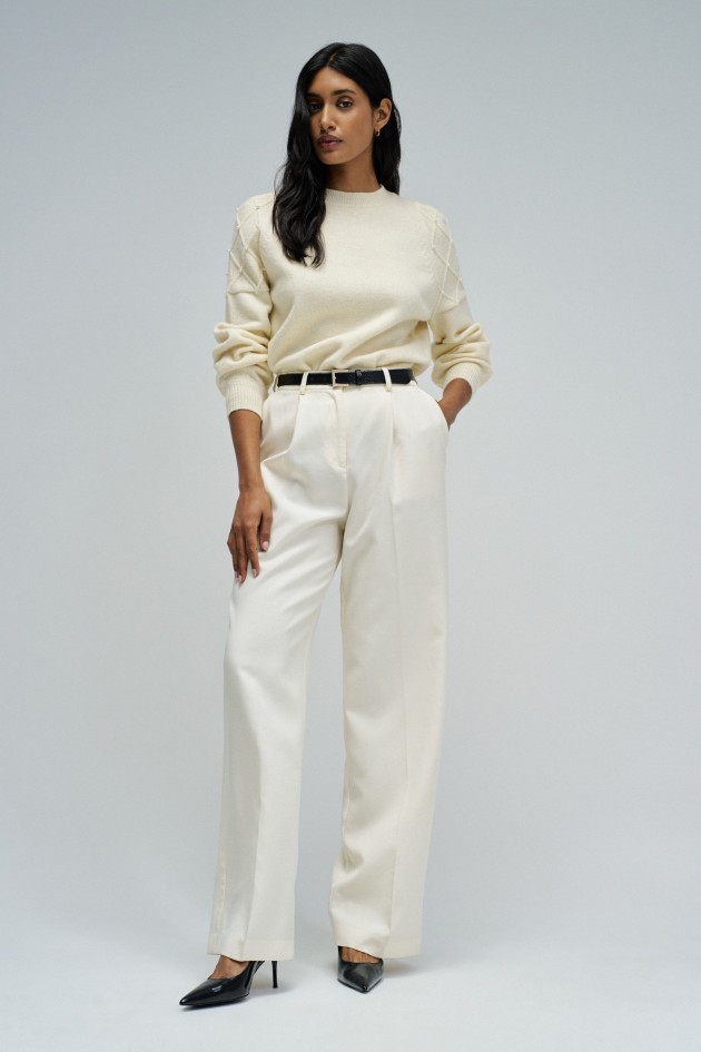 PULL EN MAILLE AVEC PERLES