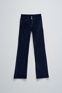 SECRET PUSH IN BOOTCUT IN VELVET JEANS