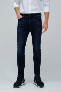 SKINNY FIT JEANS SKINNY FIT JEANS