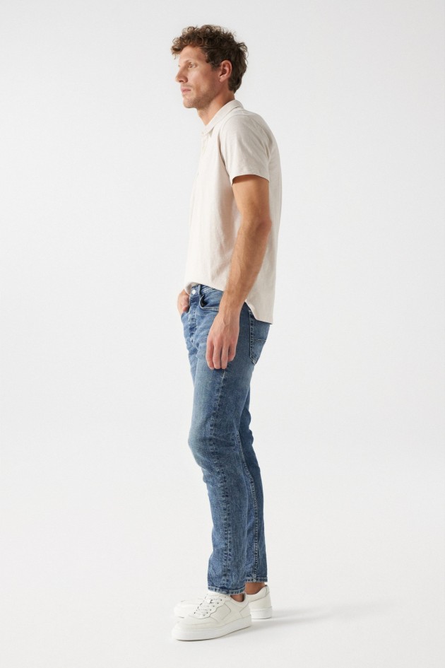 SLIM FIT VINTAGE WASH JEANS