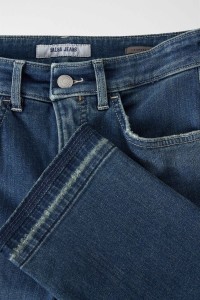 GLAMOUR OVERDYE PREMI, GREENCAST