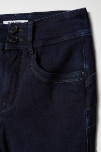 SECRET WITH DETAIL, RINSE WASH