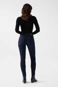 SECRET WITH DETAIL, RINSE WASH