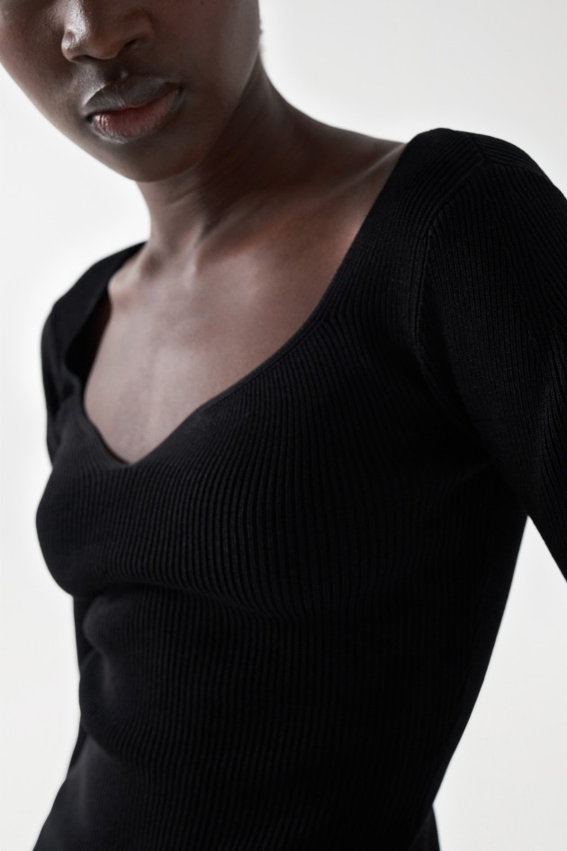 JERSEY DE PUNTO CANALÉ