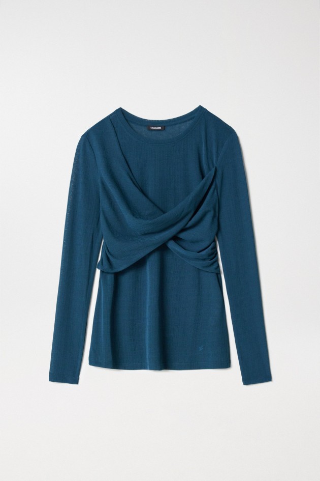 CAMISETA CON DETALLE CRUZADO