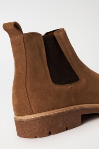LEATHER ANKLE BOOTS