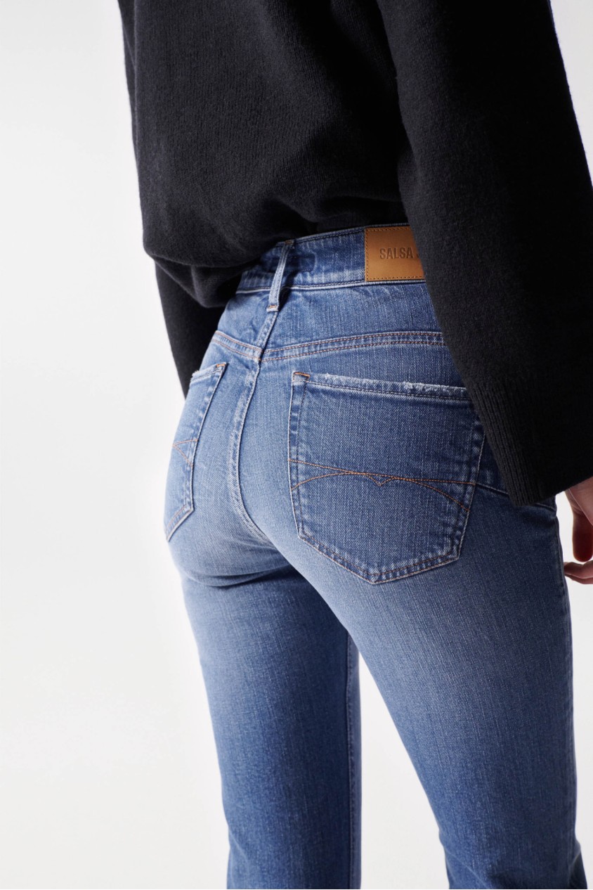 FAITH FLARE PREMIUM , MEDIUM WASH