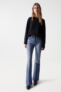 FAITH FLARE PREMIUM , MEDIUM WASH