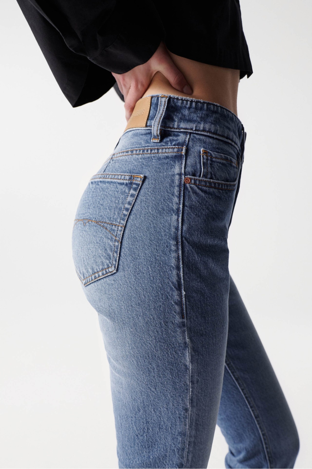 TRUE SLIM PREMIUM , MEDIUM LIGHT