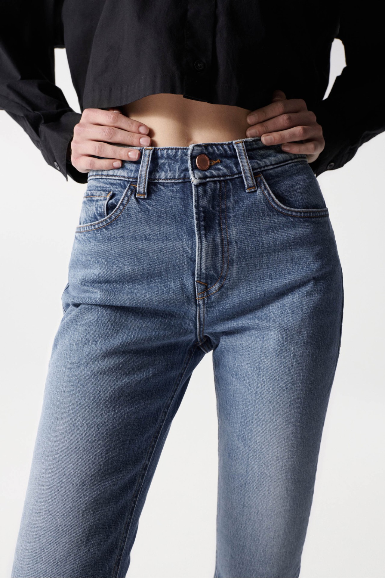 TRUE SLIM PREMIUM , MEDIUM LIGHT