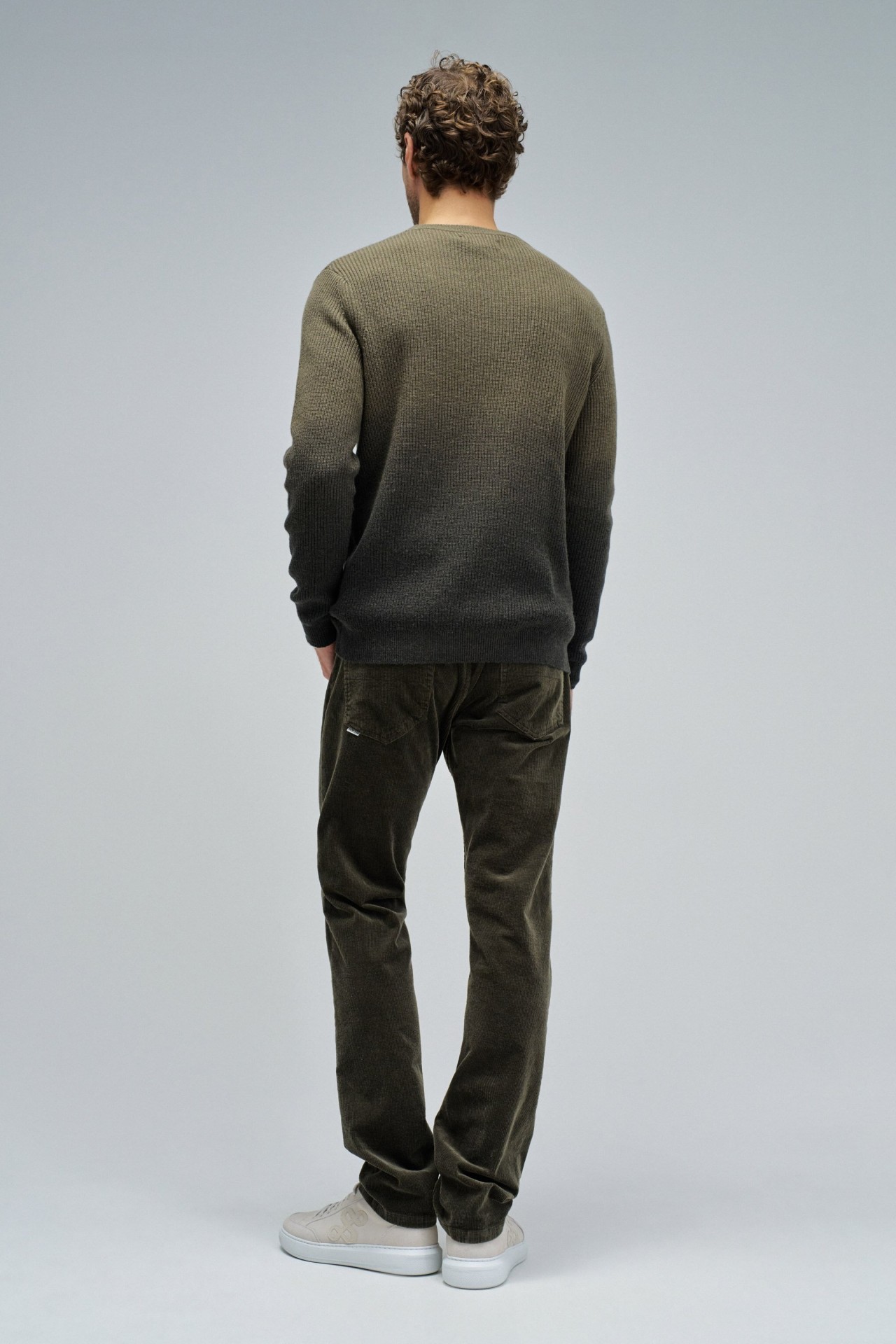 PULL EN LAINE À EFFET DÉGRADÉ