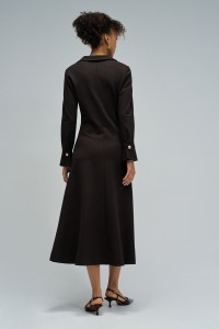 VESTIDO MIDI EN PUNTO