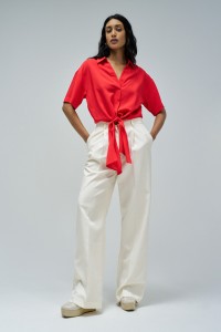 SHIRT IN LIGHTDENIM WITH BOW AT THE HEM