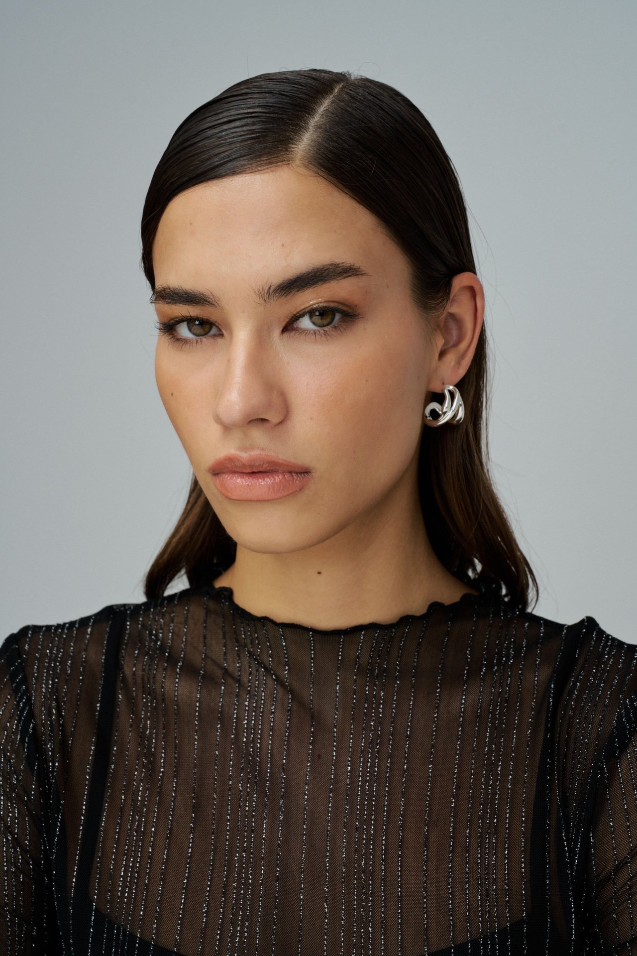 BRINCOS COM ARGOLAS DUPLAS