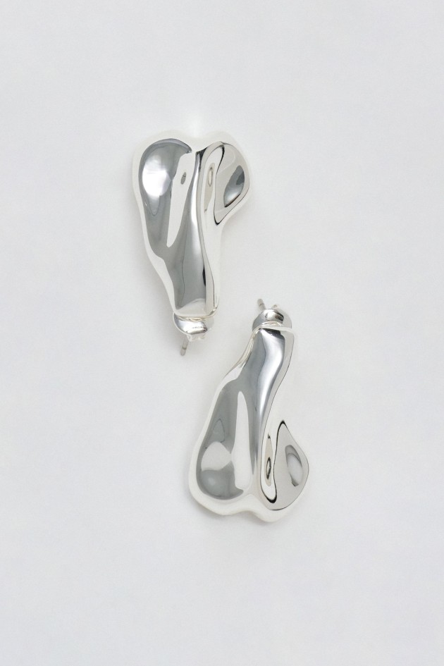 DROP EARRINGS WITH TEXTURE