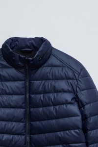 PUFFER JACKE LEDER-EFFEKT