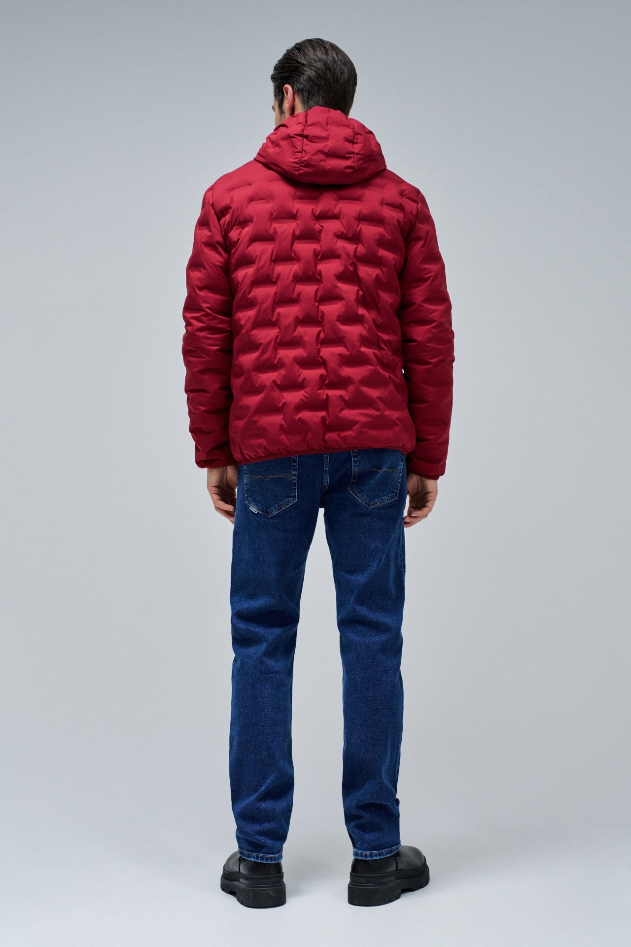 PUFFERMANTEL MIT TASCHEN