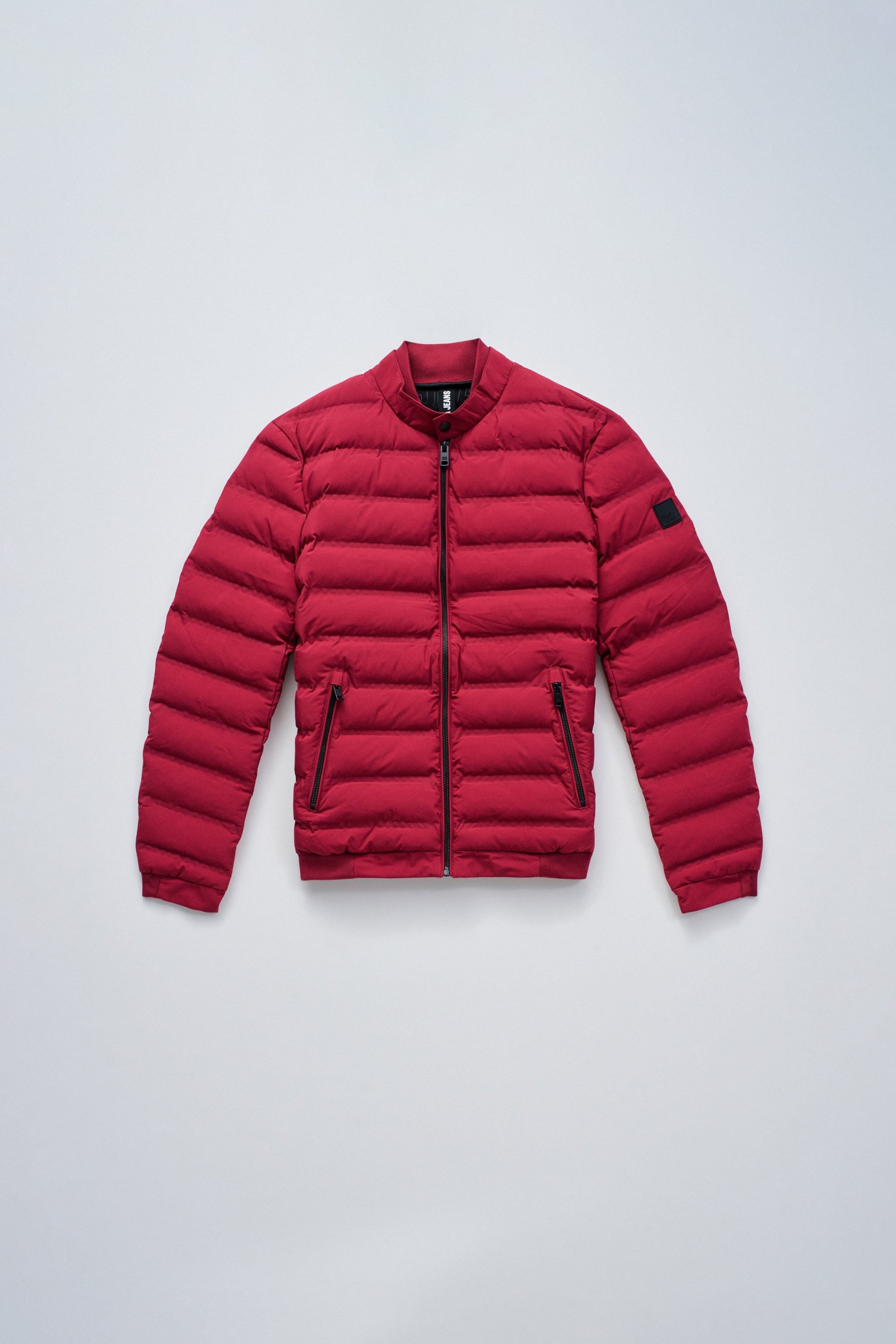 PUFFERMANTEL MIT TASCHEN