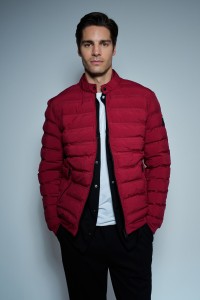 CASACO PUFFER COM BOLSOS