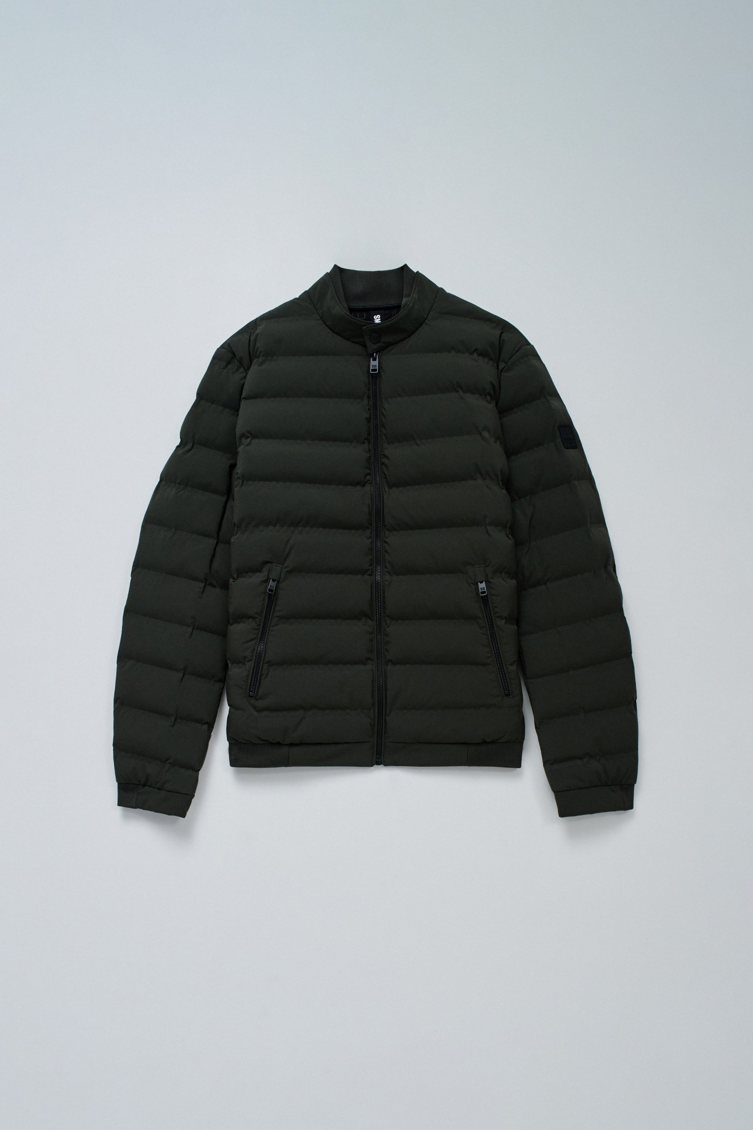 PUFFERMANTEL MIT TASCHEN