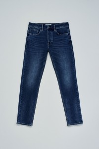 SLIM FIT COOLMAX JEANS